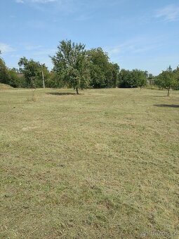 PRODEJ KOMERČNÍHO ZEMĚDĚLSKÉHO OBJEKTU SE ZAHRADOU - 4