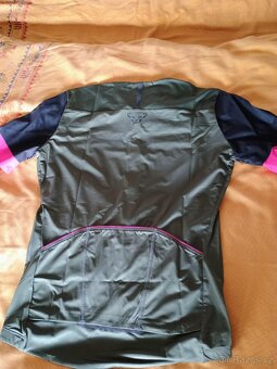 Nové cyklistické dresy Dynafit - dámské M,L - 4