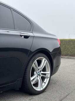 BMW 750i xDrive M-paket F01 - 4