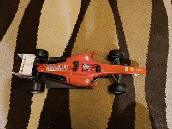 formule na dalkove ovládání Ferrari F1 - 4