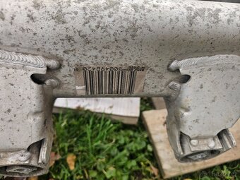 BMW 5 E60/E61 160kw zadní, přední náprava, měchy - 4