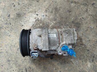 Díly z motoru Smart ForFour 1.5 80kw - 4