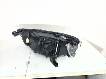 Světlo právě VW T-ROC - 4