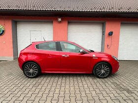 Alfa Romeo Giulietta 1.8 Turbo 173kW Quadrifoglio Verde - 4