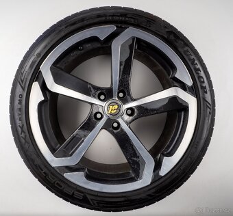 Nissan Hyundai 370Z Genesis - 19" alu kola - Letní pneu - 4