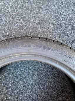 245/45R19 89W - 4