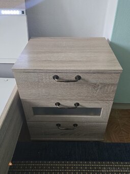 Manželská postel + noční stolky + TV stolek - 4