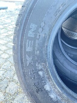 prodám pneu Nexen 225/75/16C - 4