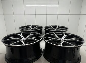 Originální alu kola BMW Stylimg 741M X5 G05 X6 G06 R21 - 4