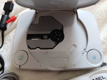 PS1 PlayStation One + Hry - 4