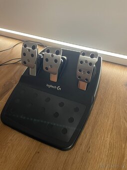 Logitech G29 + Řadící páka - 4
