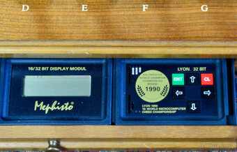 Šachový počítač Mephisto BAVARIA 1990 Lyon 32bit, vše origin - 4