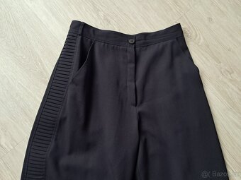 Vlněné kalhoty Versace vel. 38 - 4