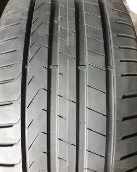Pirelli Scorpion, 255/45R19. - 4