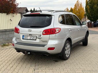 Hyundai Santa Fe 2.2 nafta 2007 4x4 tažné 7-místně - 4
