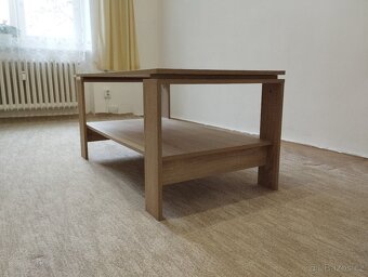 Konferenční stolek - 4