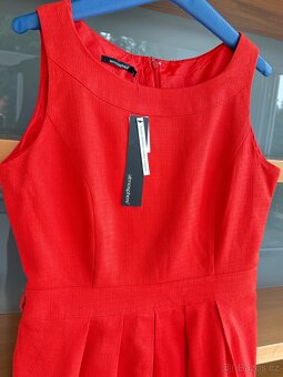 Pouzdrové šaty - velikost M - nové - 4