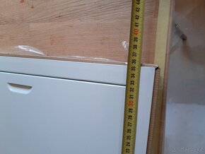 Revizní dvířka kovová s úchytem 300x400 - 4