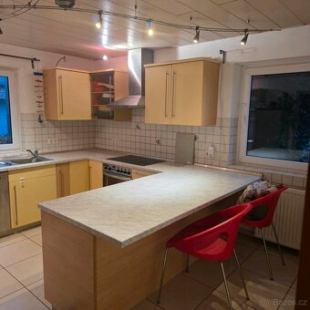 Praktická kuchyně JULIE - 4