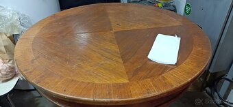 Starožitný nábytek – sedací sestava - 4