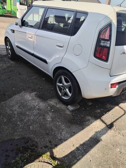Kia Soul 1.6-16V 2009 - 4