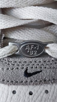 Nike Air Force 1 - 4