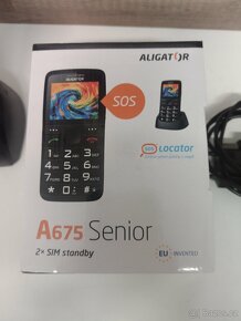 Mobilní telefon pro seniory A675 - 4