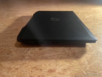 HP Pavilion Gaming Laptop 15 - 4