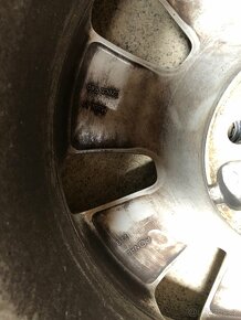 Orig. Alu Audi 16" rozměr pneu 225/60 R16 - 4