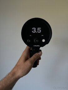 Profoto B10 - 4