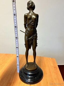 Bruno Zach soška - 4