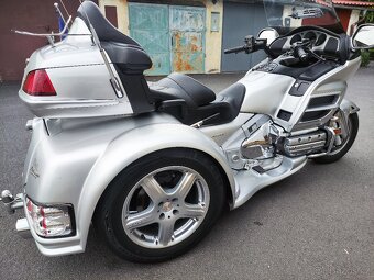 Honda GoldWing trike GL1800 - 4