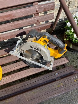Aku nářadí DeWALT - 4
