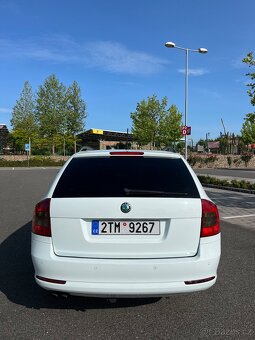 Škoda Octavia 2 2.0 TDI CR 103kW 4x4 Elegance Manuál - 4