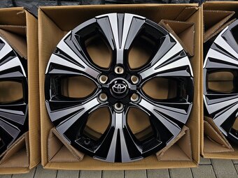 6x139,7 Toyota Hilux Land Cruiser Nepoužite - 4