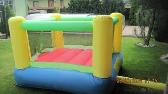 Skákací hrad, super zábava na léto - 4