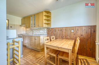Prodej rodinného domu, 202 m², Hýskov, ul. Budovatelská - 4