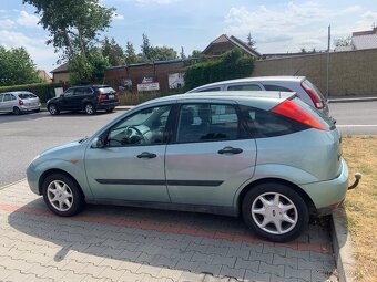 Ford Focus 1.4i 16V 55 KW. Rok 2003. Klima. Tažné - 4