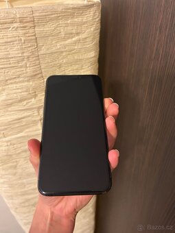 iPhone 11 pro 64 GB - Vesmírně šedý - 4