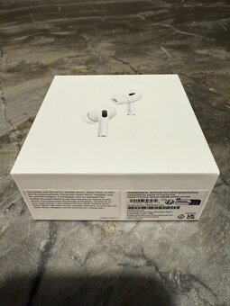 Apple AirPods Pro 2. generace s nabíjením Lightning/MagSafe - 4