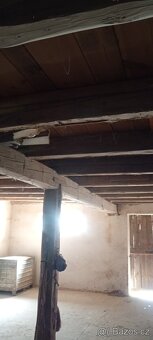 Máme zájem o staré trámy staré dřevo - 4