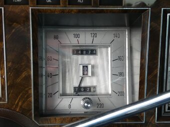 LINCOLN CONTINENTAL MARK V r.v.1978 obsah 7428ccm - 4