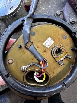 Palivové čerpadlo Honda CBR 1000 RR - 4