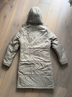 Dámská zimní bunda Reebok - 4