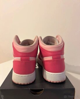 Air Jordan 1 Mid Fierce Pink - 4