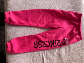 Teplákové soupravy dívčí vel. 120-30 - 4