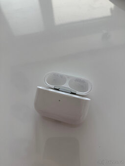 Originální pouzdro AirPods Pro 1 - 4