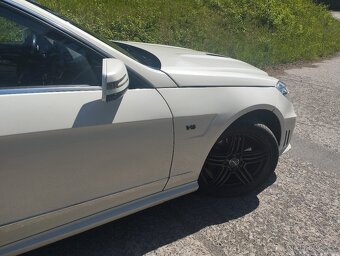 Mercedes-Benz E350 cdi 4 Matic 2010 AMG PAKET Sportovní úpra - 4