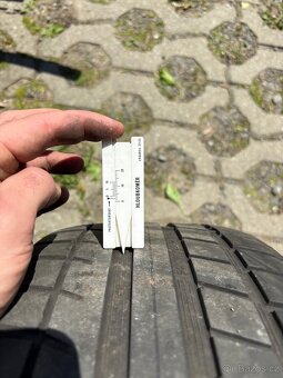 215/55 ZR16 93w - 4