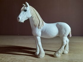SCHLEICH aj.Koně SBĚRATELSKÉ FIGURKY 1 - 4